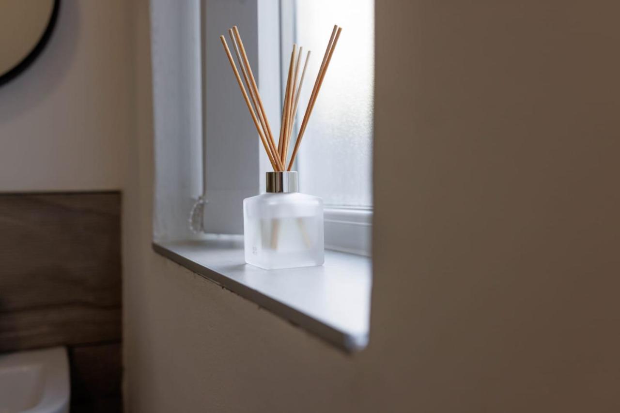 Newly Renovated Apartments In Liverpool - Extended Stay 外观 照片