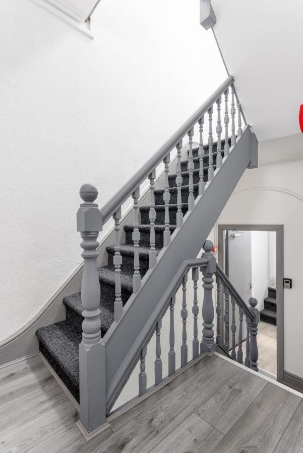 Newly Renovated Apartments In Liverpool - Extended Stay 外观 照片