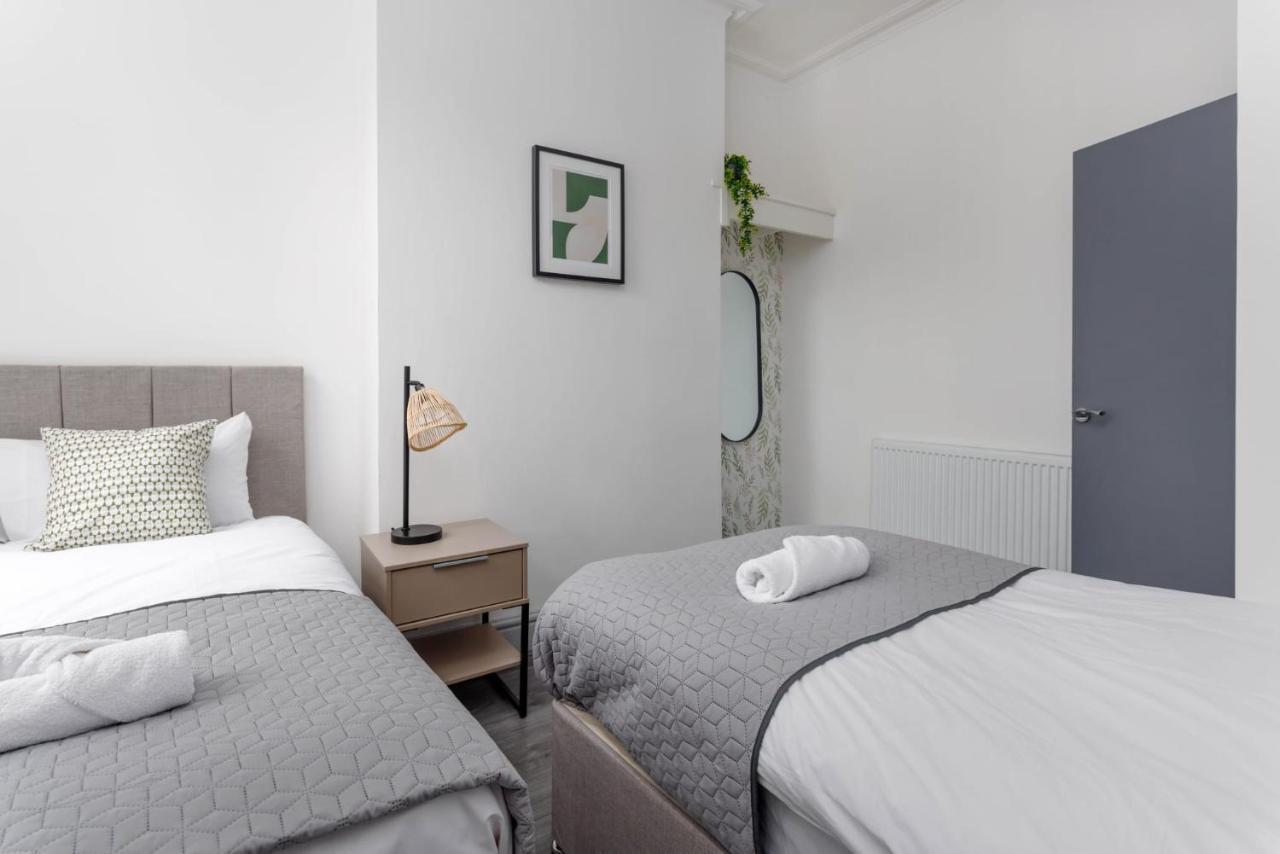 Newly Renovated Apartments In Liverpool - Extended Stay 外观 照片